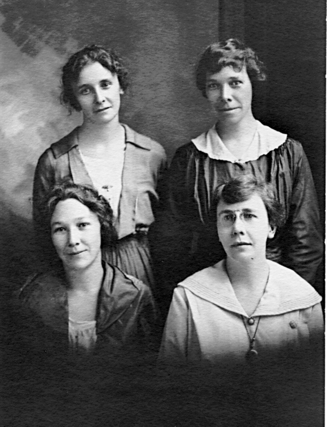 Four Hickman sisters