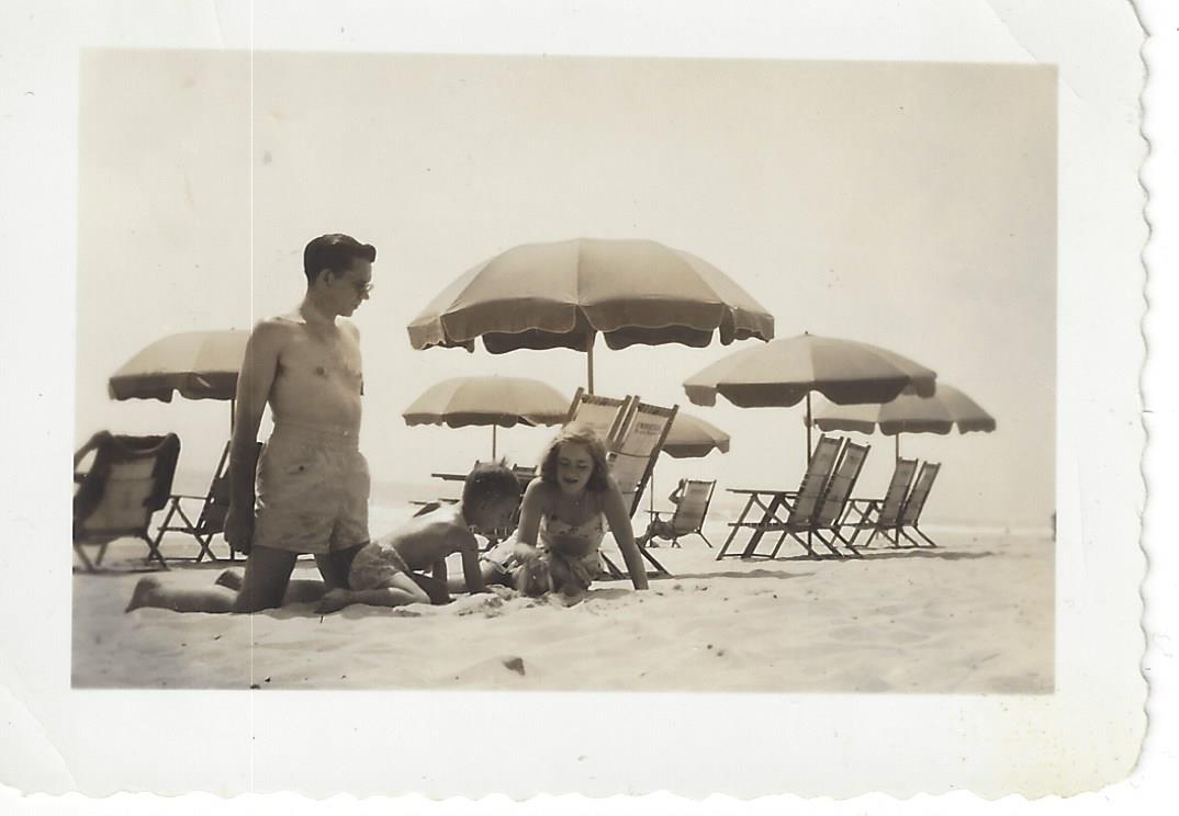 Julian and Neva at the beach
