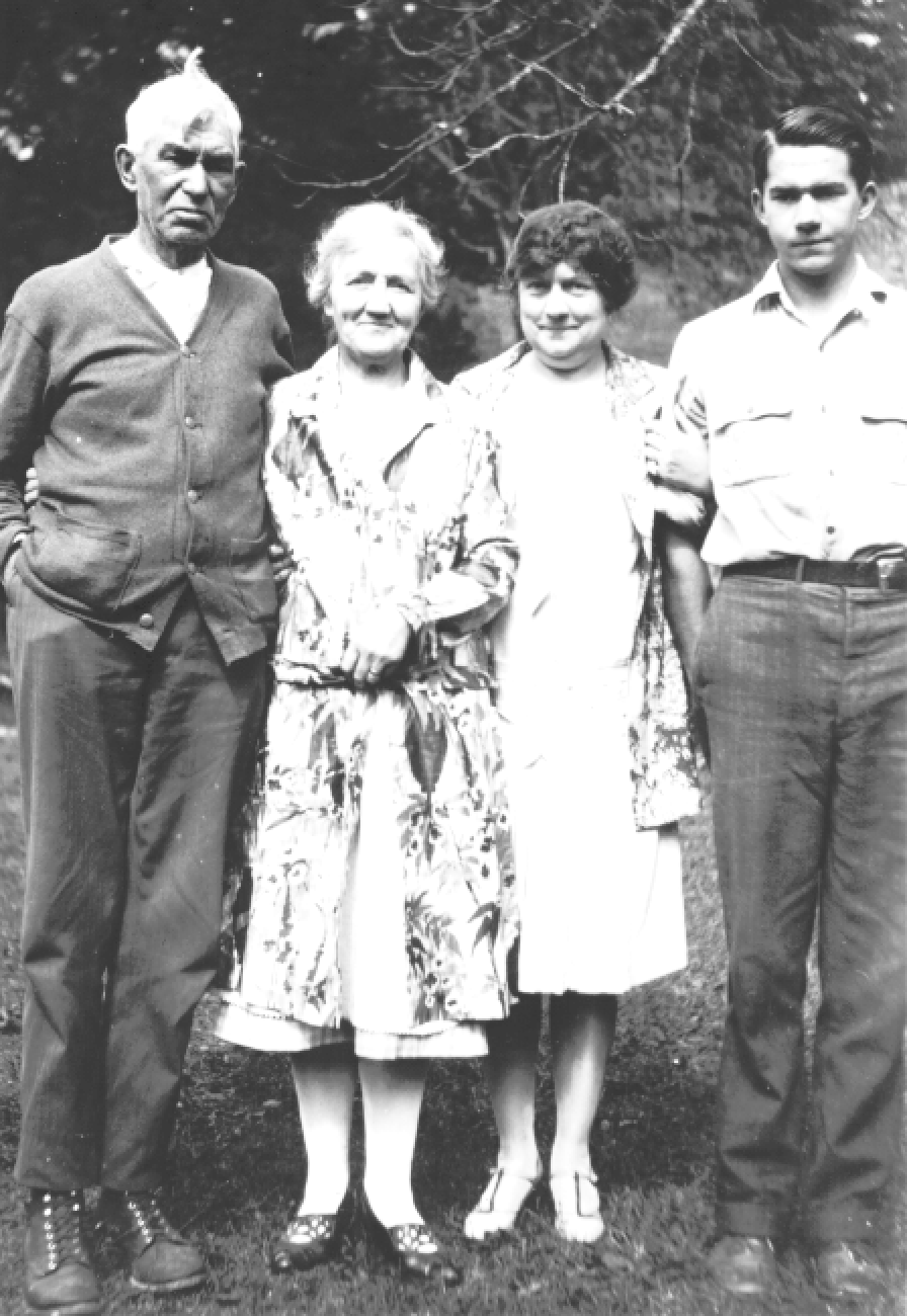 Peter and Ollie with young Julian